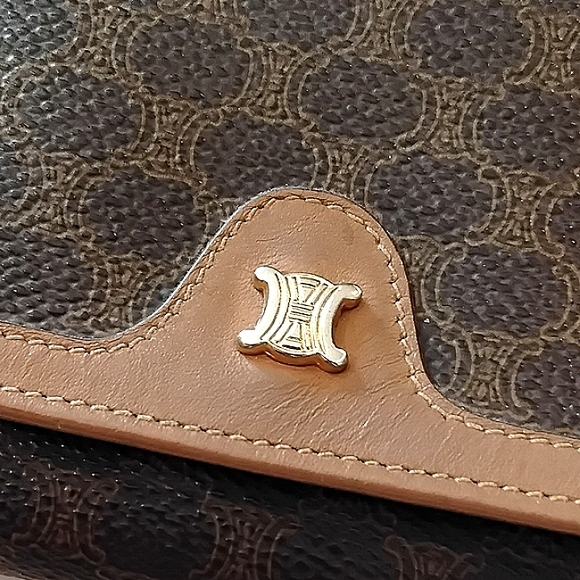 Celine Macadam Long Wallet Leather & Canvas Kisslock Section - Picture 7 of 17